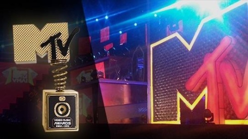 “MTV VIDEO MUSIC AWARDS 2013” наадмын ялагчид тодорлоо